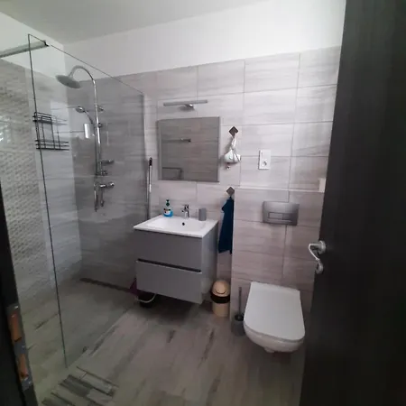 Ancsi Apartmanhaz Balatonlelle