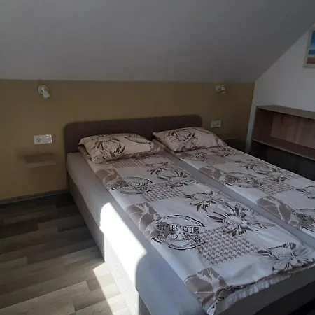 Ancsi Apartmanhaz Daire