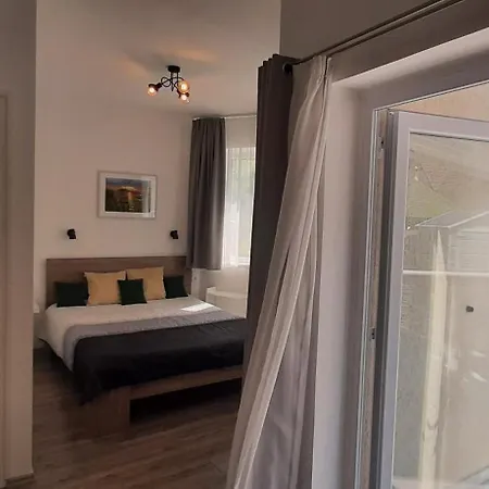 Ancsi Apartmanhaz Lejlighed *