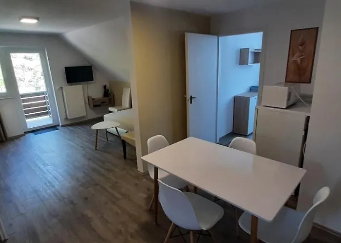 Appartement Ancsi Apartmanhaz Balatonlelle