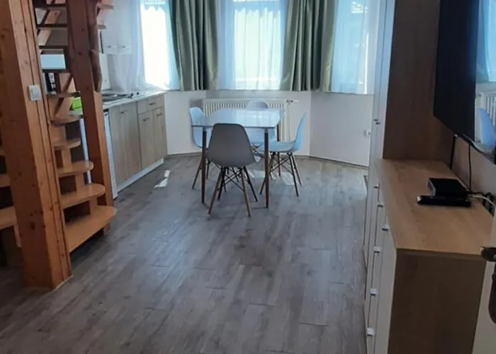 Ancsi Apartmanhaz Apartament Balatonlelle