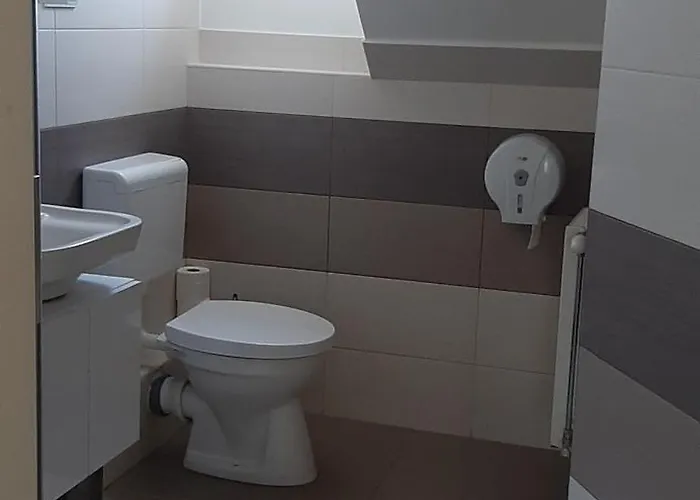 Ancsi Apartmanhaz *
