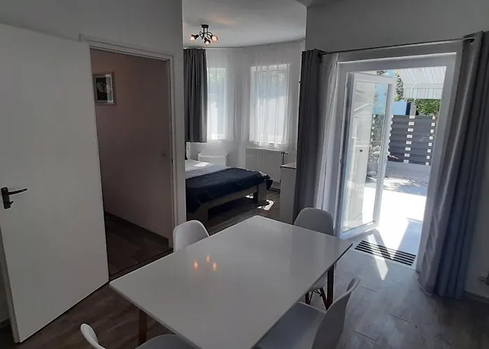 Ancsi Apartmanhaz Apartment