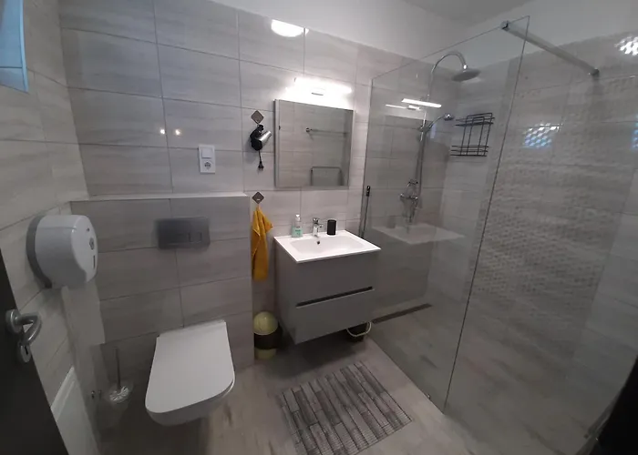 Ancsi Apartmanhaz Apartment Balatonlelle