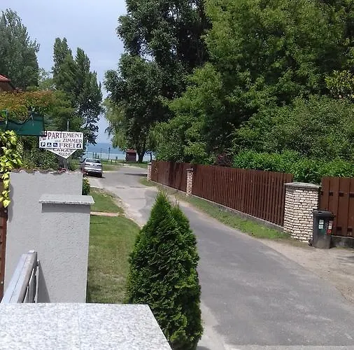 Ancsi Apartmanhaz Balatonlelle